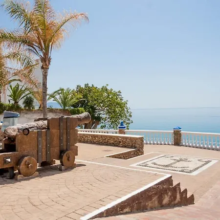 Carabeo 3 Dorm Nerja