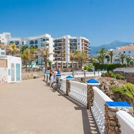 Apartamento Carabeo 3 Dorm Nerja