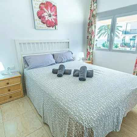 Carabeo 3 Dorm Apartamento Nerja