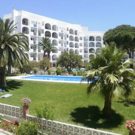 Апартаменты Carabeo 3 Dorm